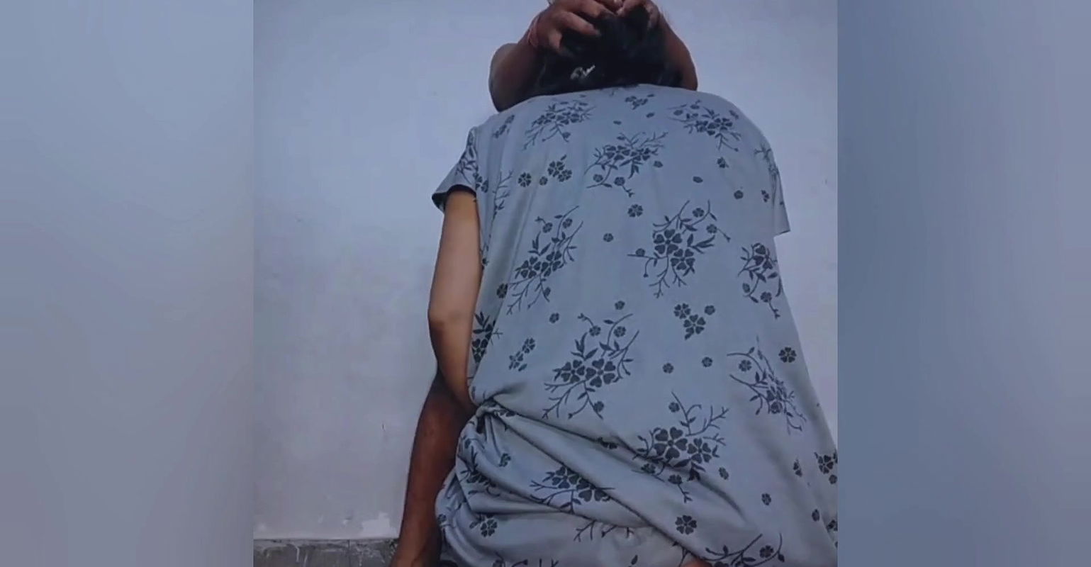 Standing doggy style me sali ki chudai