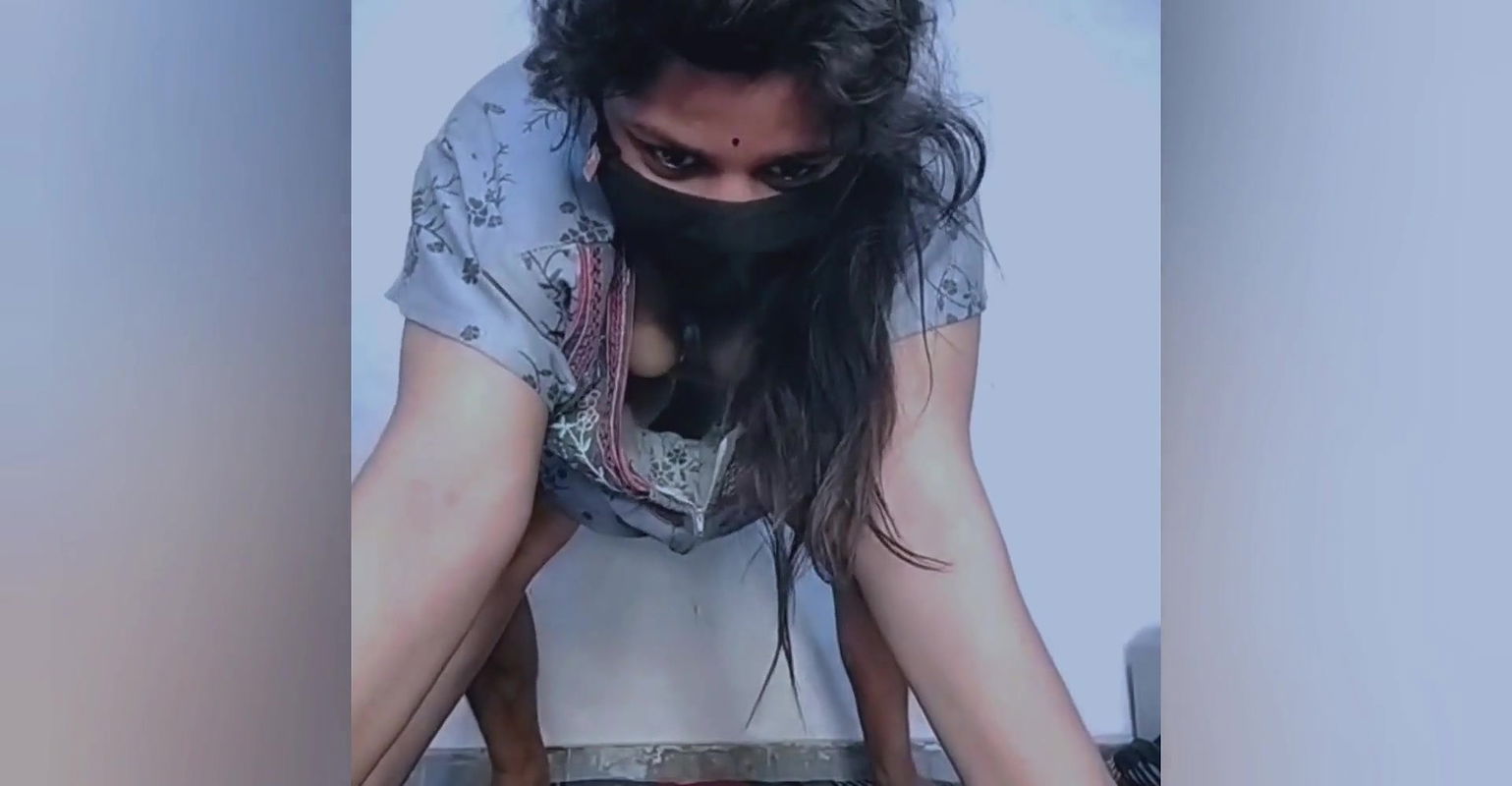 Standing doggy style me sali ki chudai