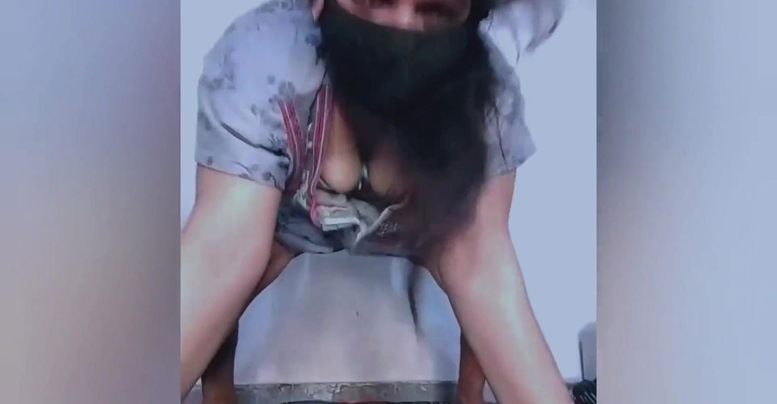 Standing doggy style me sali ki chudai