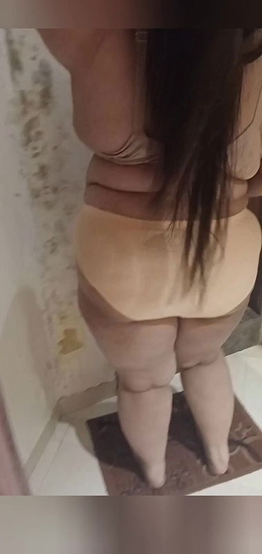 Slide Clips Indian Bbw Chubby Huge Boobs and Huge Ass