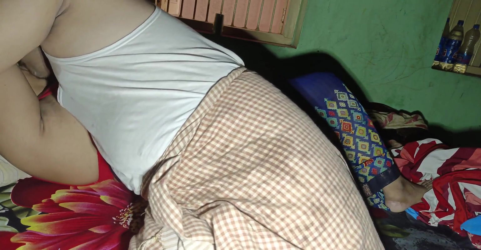 Sexy Sarmila Bhabhi Was Fucked with Her Thick Dick