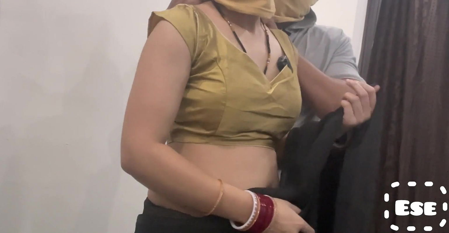 Salesman Fucks Village Bhabhi