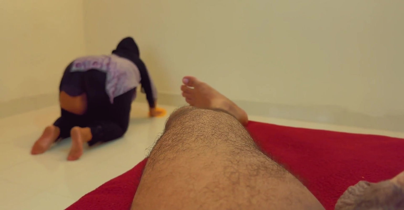 Real Nakurni Ko thapa thap chudai