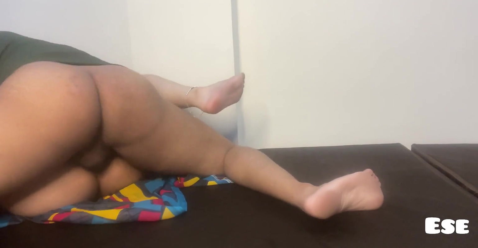 Newly Married Kiraayedaar Bhabhi Ne Rent Ke Badle Chudai Krwali