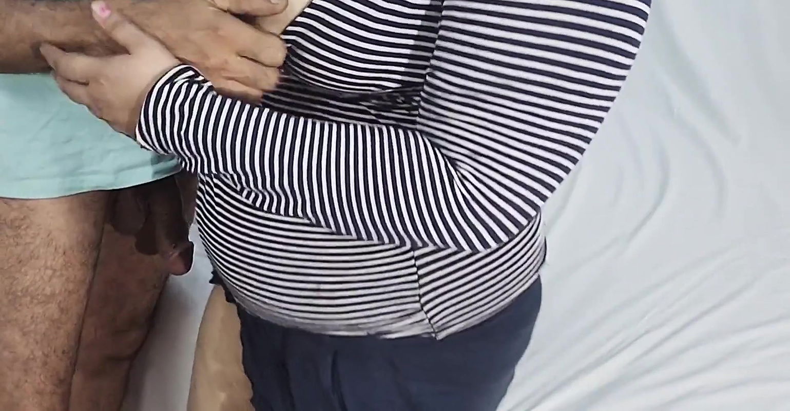 Netu spread her big asshole for big cock of Alex and says fuck me hard