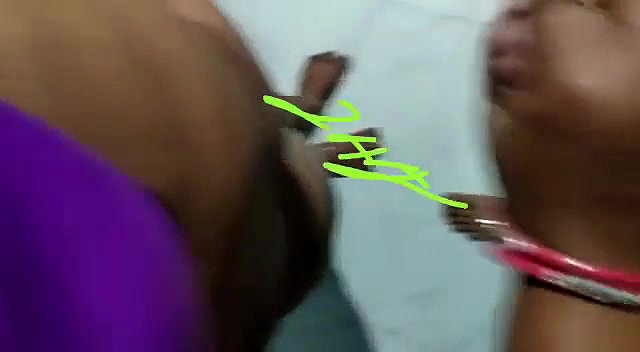 Bhabhi handjob