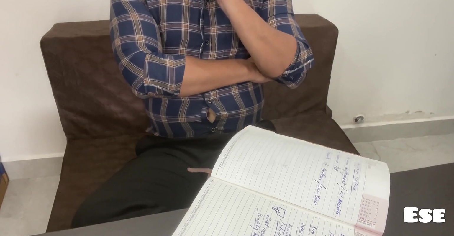 Indian Maid Got Modelling Offer