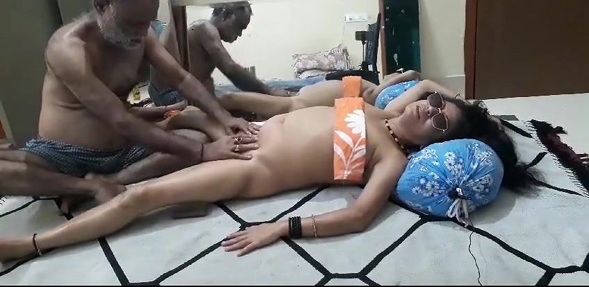 Indian girl massage with her old boy friend, hot pussy,boobs,nippal