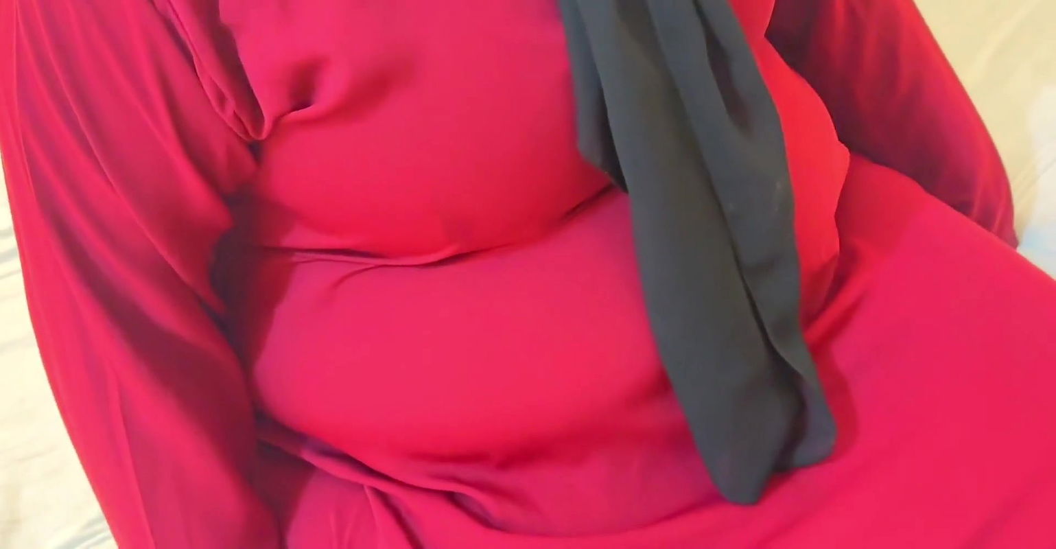 Fucking a Chubby Muslim mother-in-law wearing a red burqa & Hijab