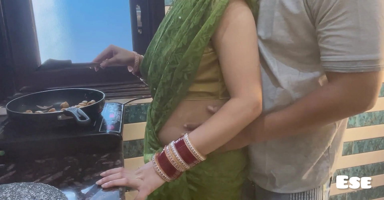 Desi Village wife Fucked in the Kitchen with Husband