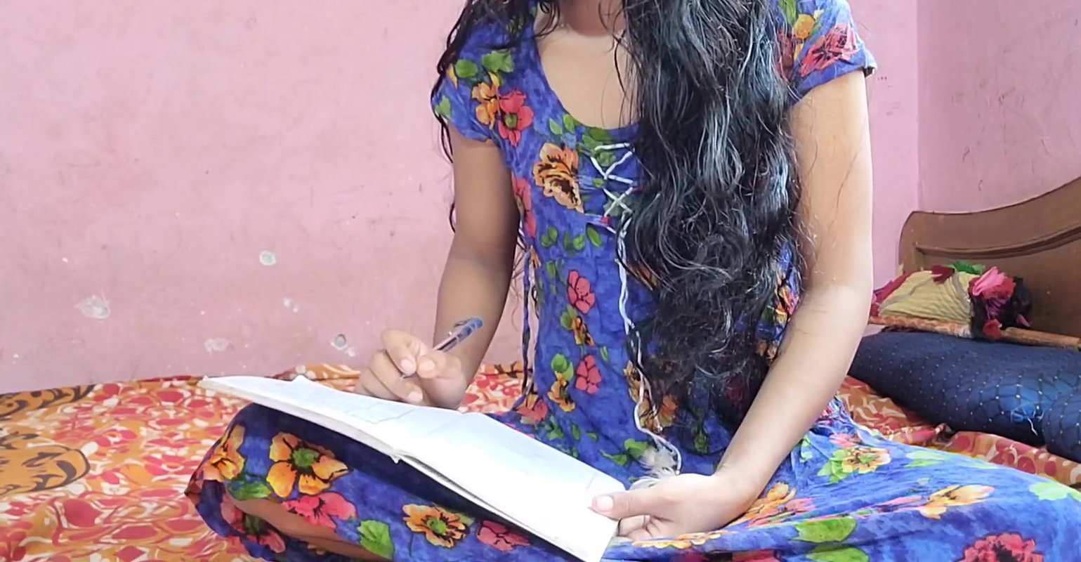 desi ladaki ne padai karane ke bahane apane yaar ke sath kiya sex