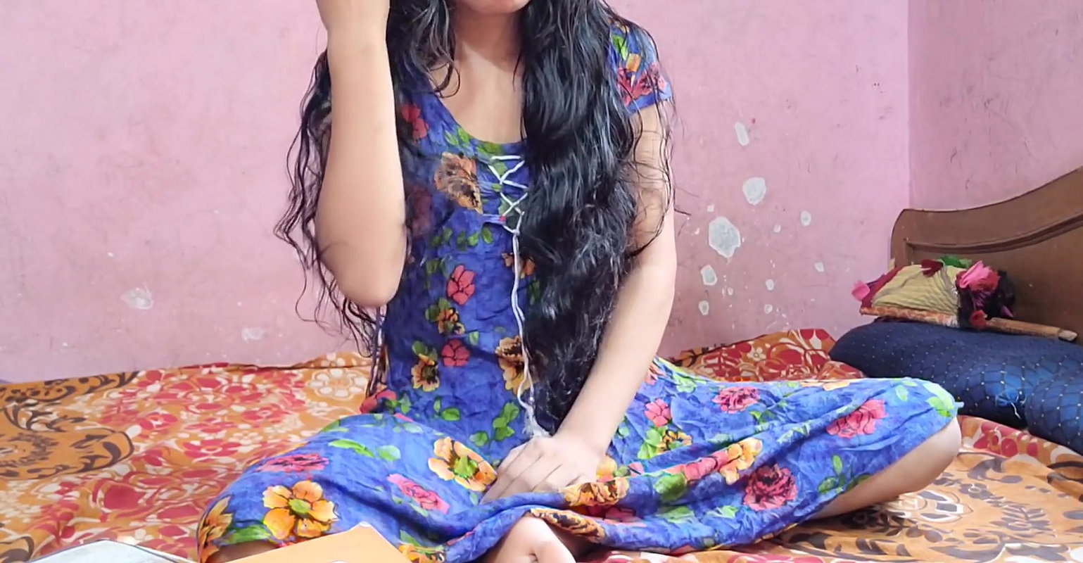 desi ladaki ne padai karane ke bahane apane yaar ke sath kiya sex