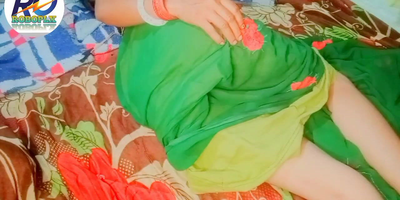 Desi devar se chudai karwane me bahut achchi lagi mujhe meri chut ki pani nikal Diya