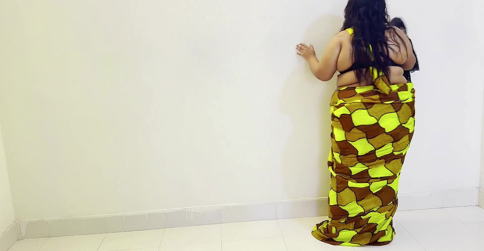 Desi Beautiful Hot Aunty ko apni ni Jabardasti Chudai