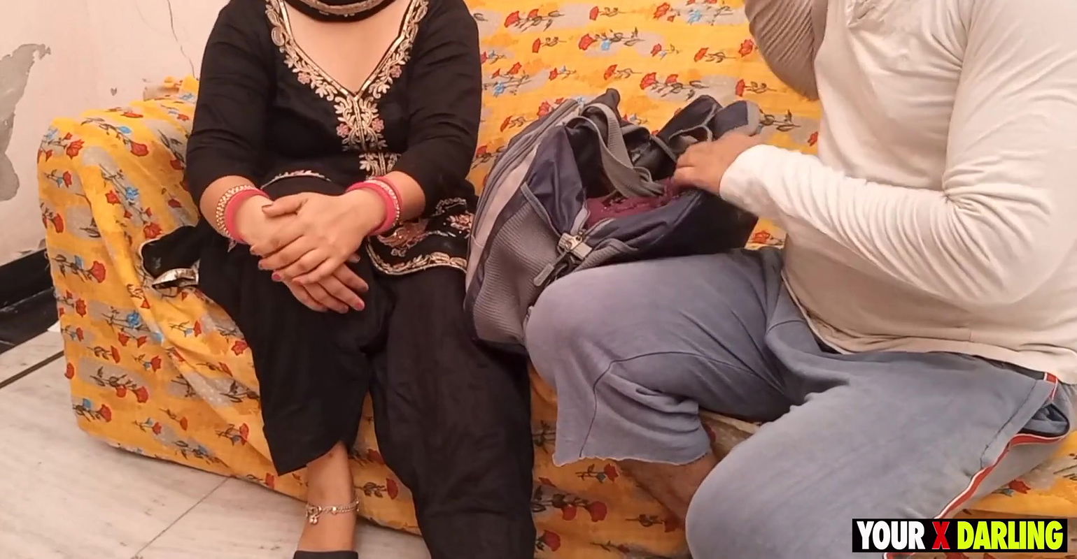 Bra Vechne Waale Ne Hi Punjabi Bhabhi Ko Panty Aur Bra Ke Badle Me Pel Diya Punjabi And Hindi Audio Your X Darling