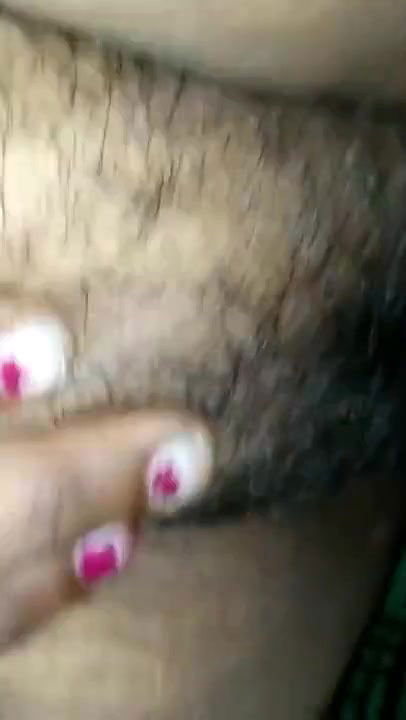 Desi village aunty hiry pussy fucking