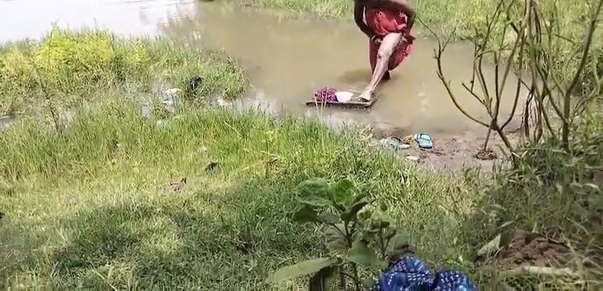 Bhabi naha rahithi ghar lake khub choda. Bhabi sex. Indian sex