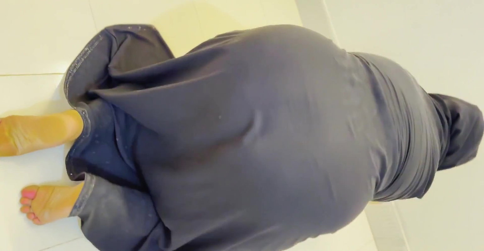 (Bada Gandwali Muslim Burqa aur Hijab Aunty Ko chodne ke liye majbor) Real Saudi Sex