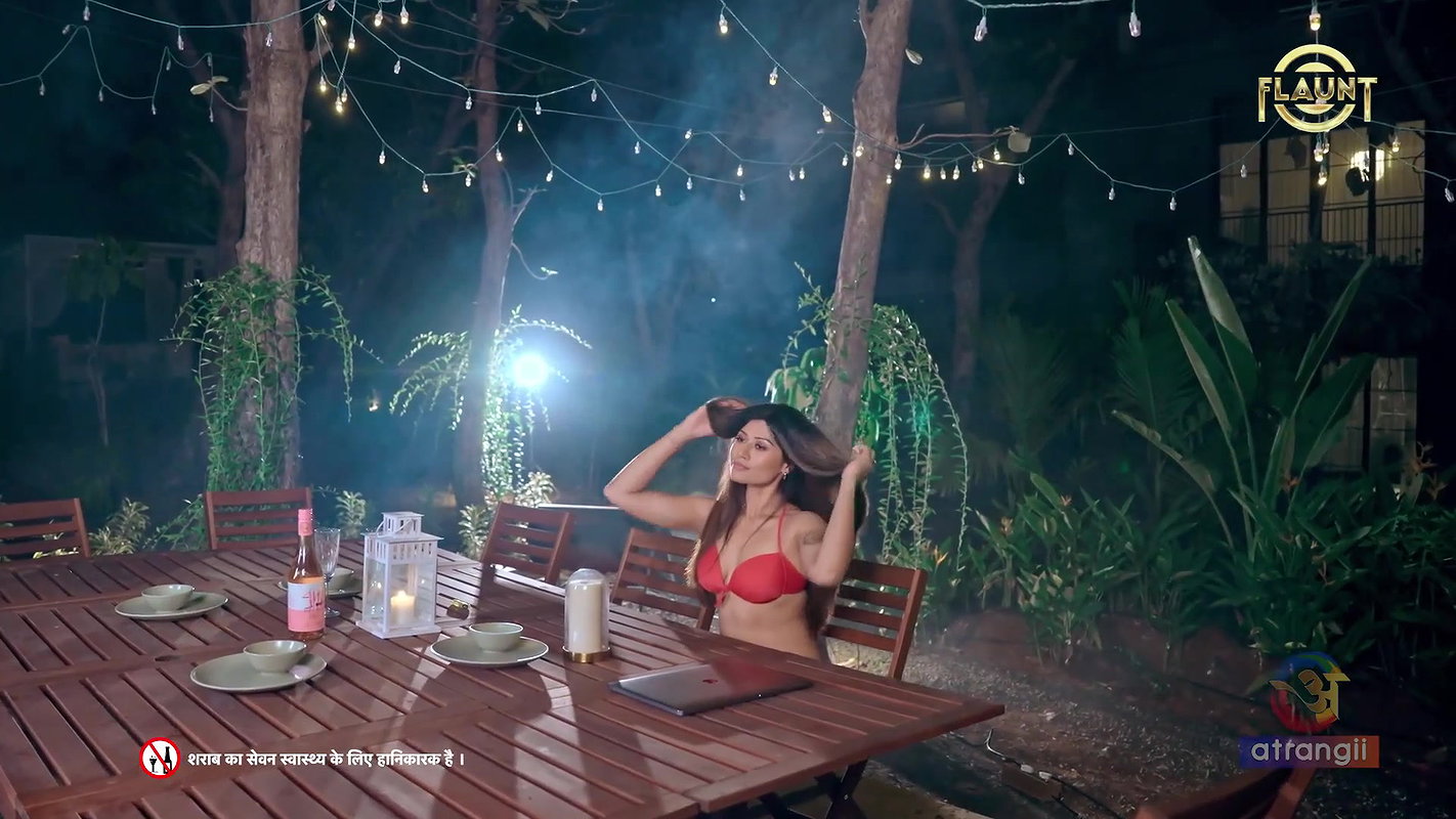 Darling Donna – Night Date