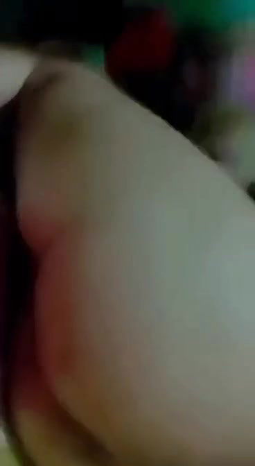 Beautiful Girl Showing Vid