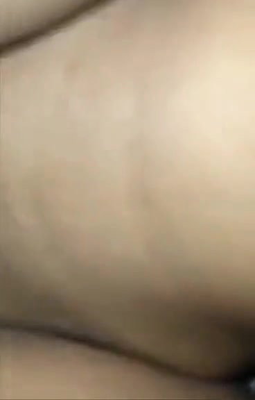 Her shaved pussy fucking