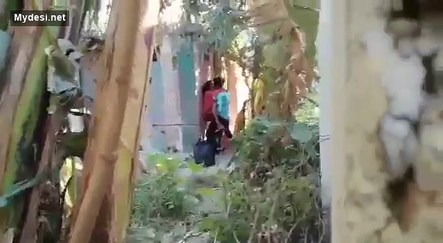 Desi collage lover fucking outside collage video 3