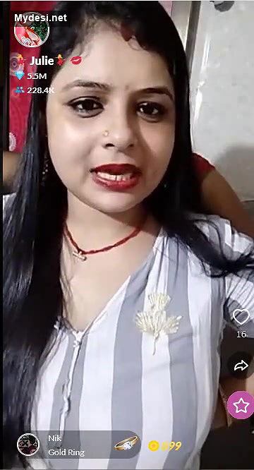 Hot Julie Aunty on Tango Premium Chat Live Bath Big Boobs Asss Show