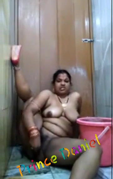 DESI INDIAN HORNY AUNTY 3 VIDEOS