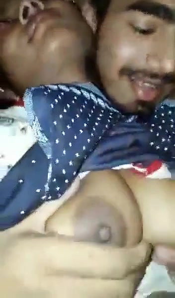 Ddeshi College LOvers