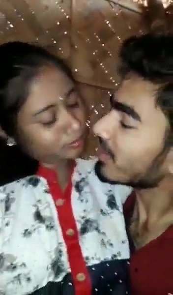 Ddeshi College LOvers