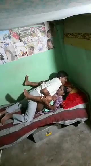 Mature bhabhi quickly Fucked by neighbour