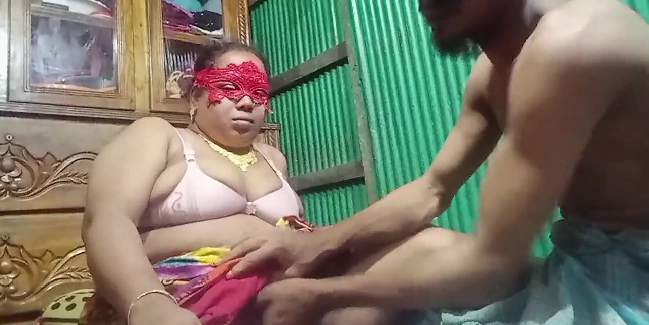 Fucking bhabhi bangladsehi Bhabhir new style sex sarite bhabhik hebbi lagse