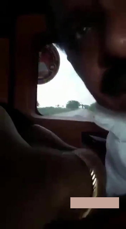 Desi uncle sucking tits of married randi
