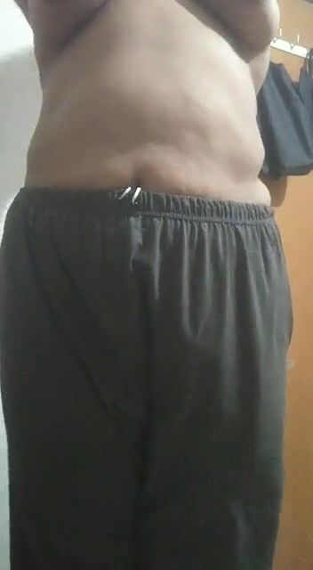 Desi Bhabhi Strip Cloths and Shows Nude Body