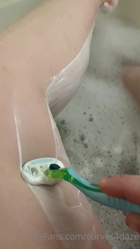 Curves4Daze Mega collectin – 37