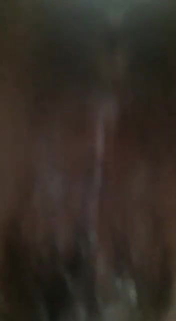 Desi girl showing boobs and pussy