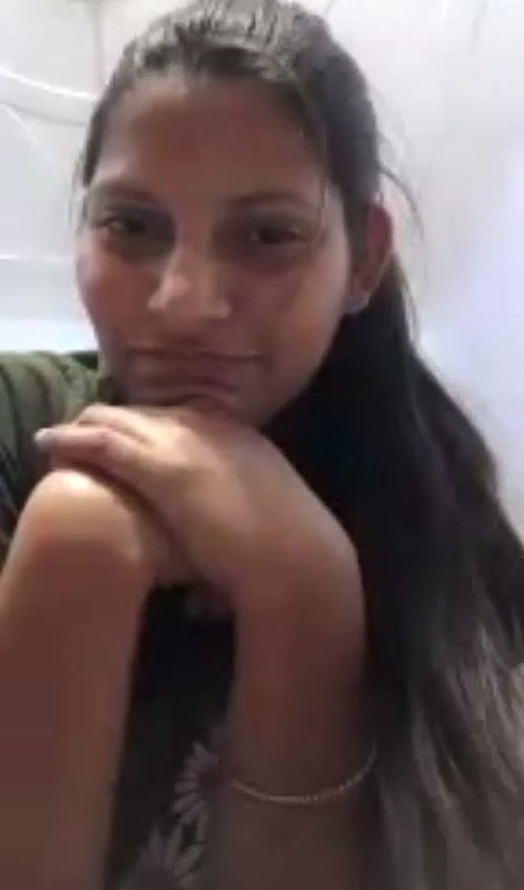 Showing Her Bigboobs to lover