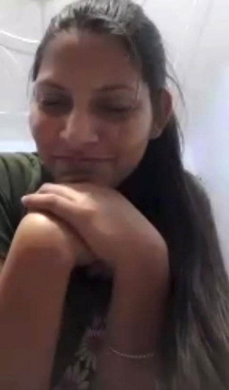 Showing Her Bigboobs to lover