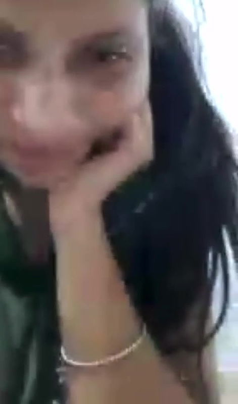 Showing Her Bigboobs to lover