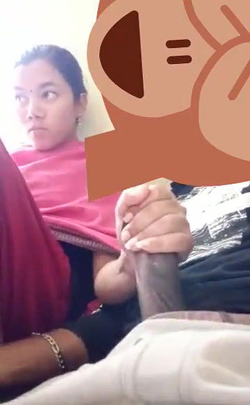 Blowjob to devar by cheater bhabhi