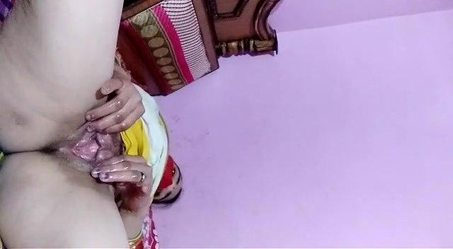 Horny Bhabhi Mastubating