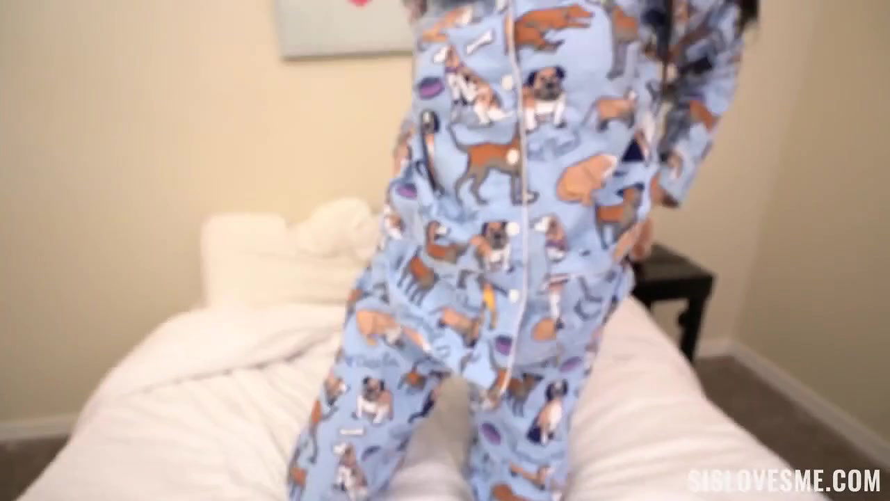 Gorgeous doggy style fuck action with a long-legged Theodora Day