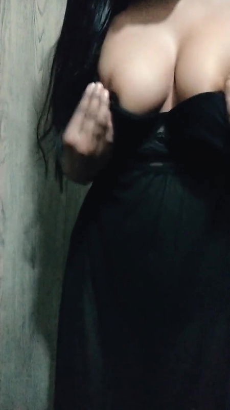 Radha Bhabhi Striping Nude