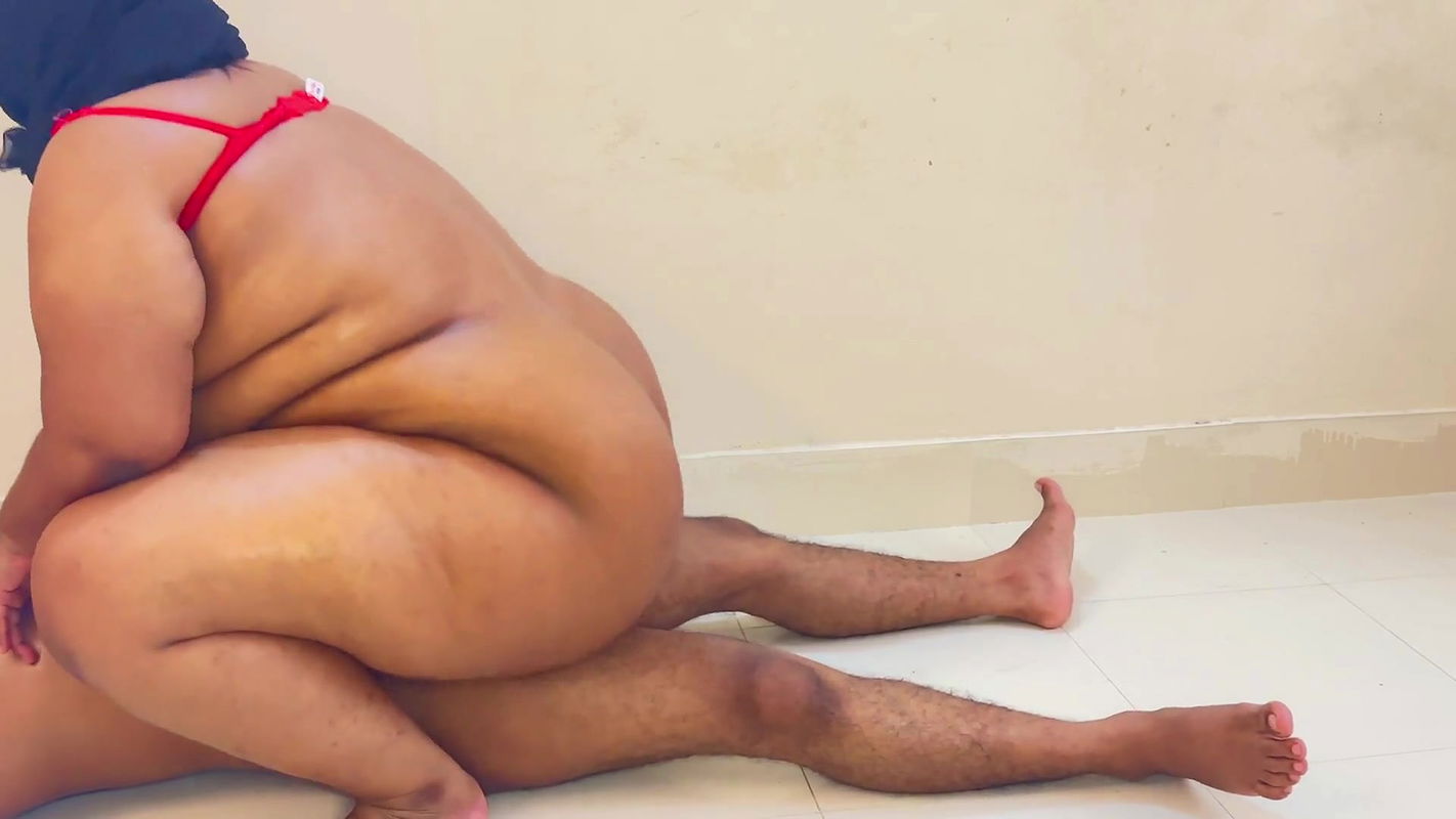 desi-muslim-sexy-friends-wife-talking-to-her-ex-boyfriend-then-rough-fuck-cum-twice-hindi-clear-audio