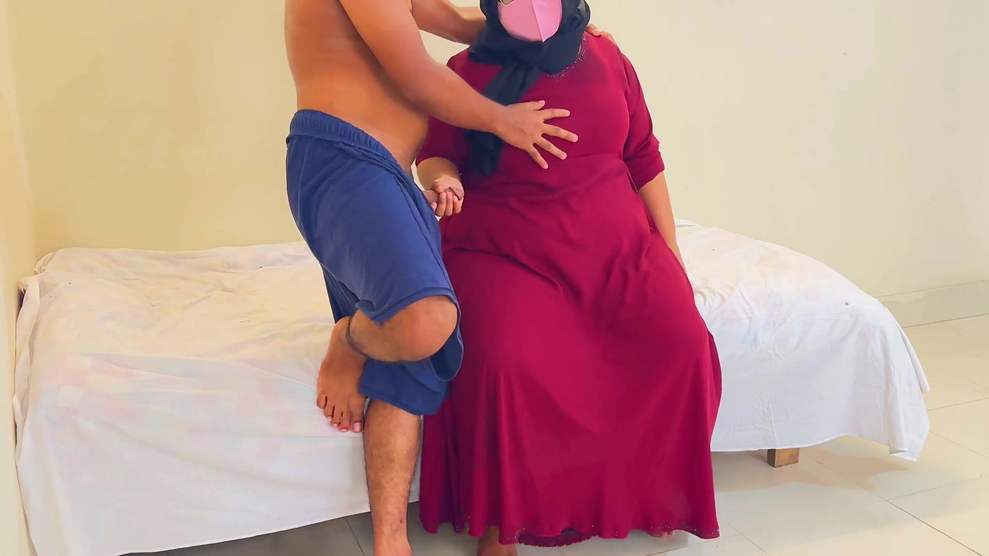 fucking-a-chubby-muslim-mother-in-law-wearing-a-red-burqa-hijab-part-2