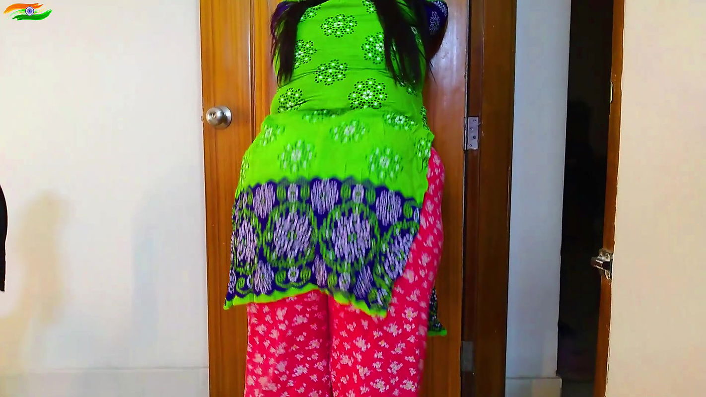 huge-boobs-big-ass-milf-hot-mother-in-law-came-to-son-in-law-fucks-his-while-she-saw-dick