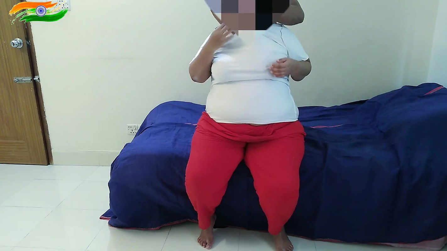 indonesia-muslim-sexy-woman-brought-home-for-fucking-bbw-huge-ass-big-boobs