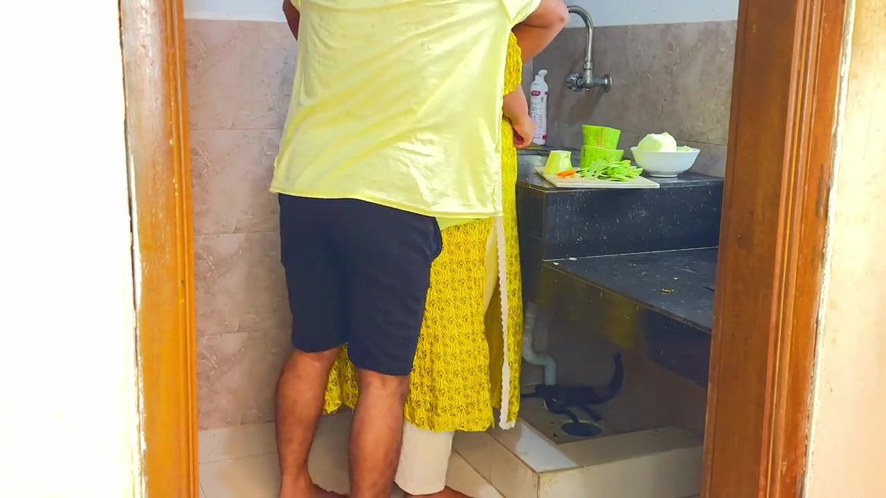 neighbors-fuck-new-wife-while-cutting-vegetables-in-kitchen-p720