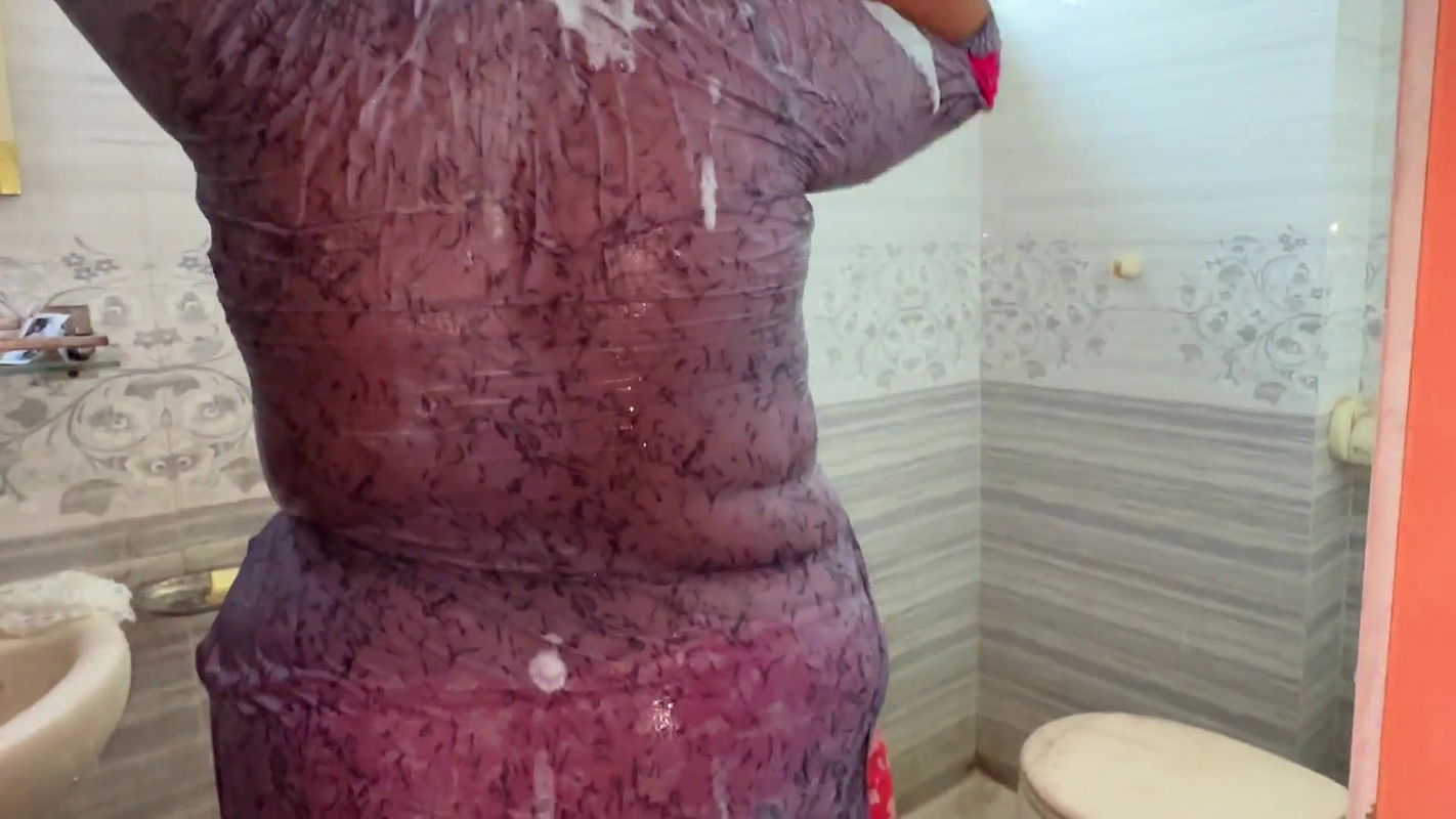 sex-with-aunty-in-the-bathroom-ep-2