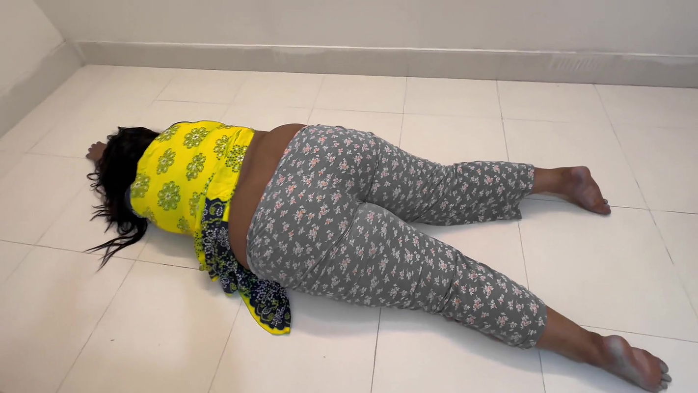 tamil-big-ass-19-year-old-sexy-stepsister-fucked-by-punjabi-step-brother-while-resting-in-his-room-anal-cumshot